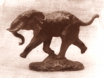Africký slon běžící, cín, 1983, 12 cm